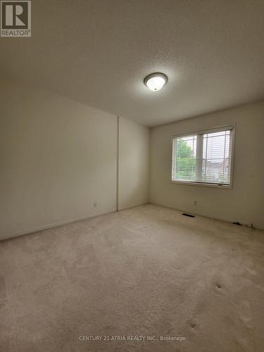 10 Marshview Avenue, Aurora, ON - Indoor Photo Showing Other Room