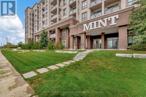 628 - 2490 Old Bronte Road, Oakville, ON - Outdoor With Balcony With Facade