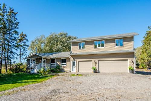 5682 202 Hwy Highway, Gonor, MB - Outdoor With Deck Patio Veranda With Facade