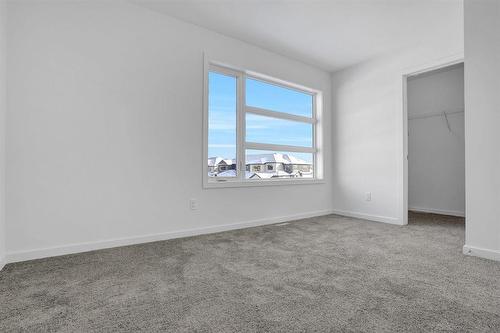 147 Grey Heron Drive, Winnipeg, MB - Indoor Photo Showing Other Room