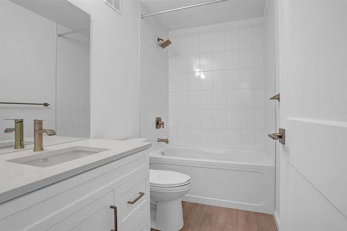 147 Grey Heron Drive, Winnipeg, MB - Indoor Photo Showing Bathroom