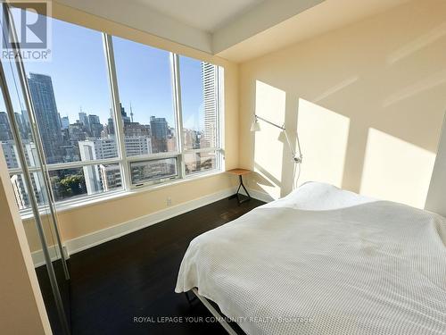 2302 - 21 Balmuto Street, Toronto, ON - Indoor Photo Showing Bedroom