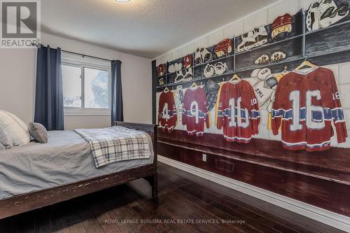 96 Laurendale Avenue, Hamilton, ON - Indoor Photo Showing Bedroom