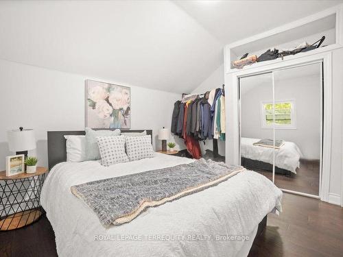 124 Toronto St S, Uxbridge, ON - Indoor Photo Showing Bedroom