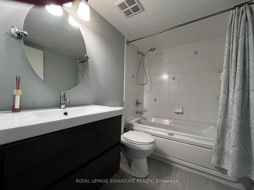 714-250 Manitoba St, Toronto, ON - Indoor Photo Showing Bathroom