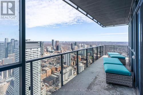 6005 - 7 Grenville Street, Toronto, ON - Outdoor With View With Exterior