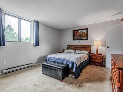 307-93 Westwood Rd, Guelph, ON - Indoor Photo Showing Bedroom