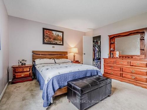 307-93 Westwood Rd, Guelph, ON - Indoor Photo Showing Bedroom