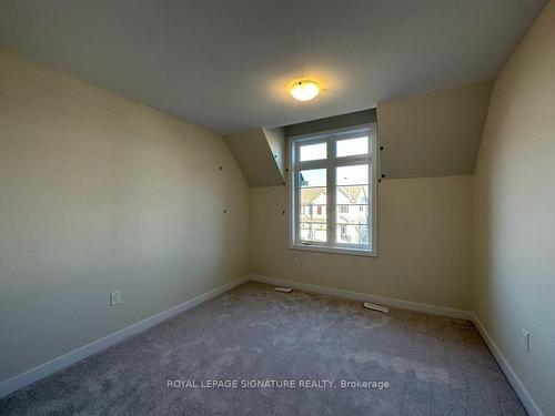 37 Keelson St, Welland, ON - Indoor Photo Showing Other Room