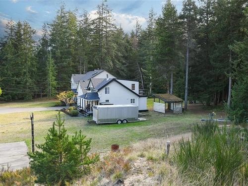 591 Sierra Pines Rd, Comox, BC 