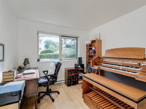 108-1436 Harrison St, Victoria, BC - Indoor