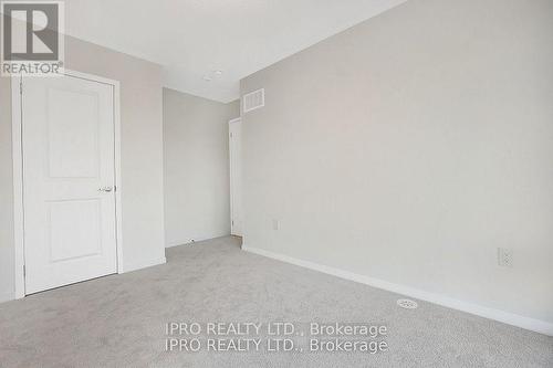 727 Heathrow Path, Oshawa, ON - Indoor Photo Showing Other Room