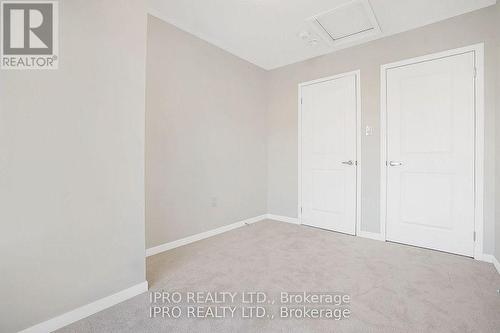 727 Heathrow Path, Oshawa, ON - Indoor Photo Showing Other Room