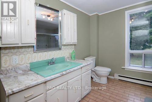 707 Niagara Boulevard, Fort Erie, ON - Indoor Photo Showing Bathroom