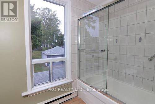 707 Niagara Boulevard, Fort Erie, ON - Indoor Photo Showing Bathroom