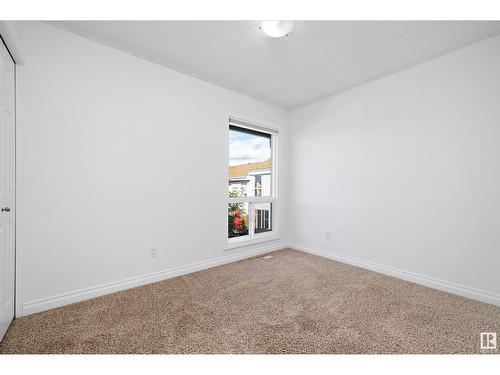 197 Grandin Vg, St. Albert, AB - Indoor Photo Showing Other Room