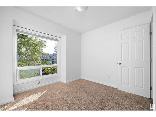 197 Grandin Vg, St. Albert, AB - Indoor Photo Showing Other Room