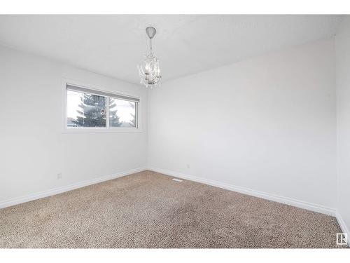 197 Grandin Vg, St. Albert, AB - Indoor Photo Showing Other Room