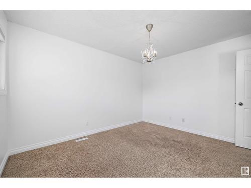 197 Grandin Vg, St. Albert, AB - Indoor Photo Showing Other Room