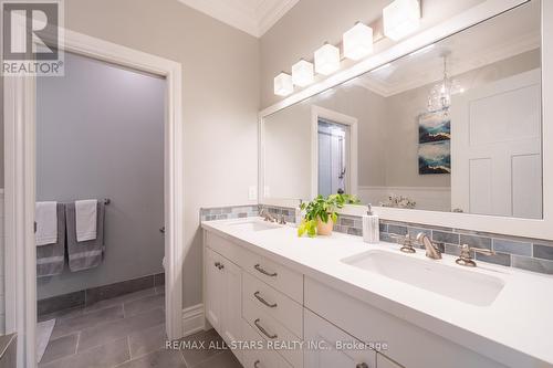 1900 Concession 4 Road, Uxbridge, ON - Indoor Photo Showing Bathroom