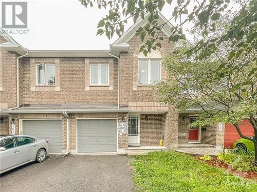 407 Breckenridge Crescent, Ottawa, ON - Outdoor With Facade