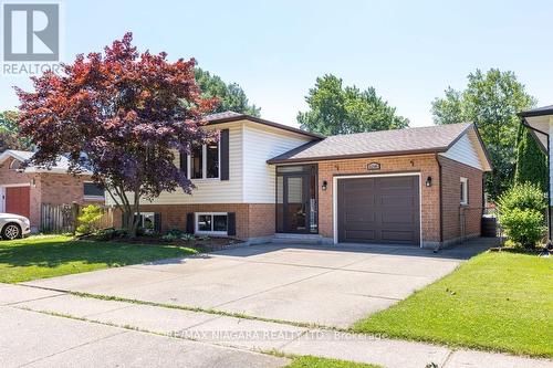 6195 Delta Drive, Niagara Falls, ON - Outdoor With Facade