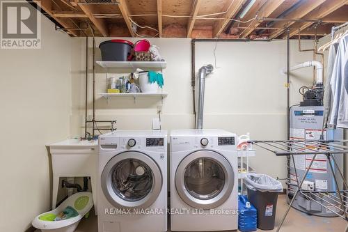 6195 Delta Drive, Niagara Falls, ON - Indoor Photo Showing Laundry Room