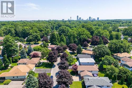 6195 Delta Drive, Niagara Falls, ON - Outdoor With View