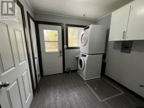 5116 Sunset Drive, Fort Nelson, BC - Indoor Photo Showing Laundry Room