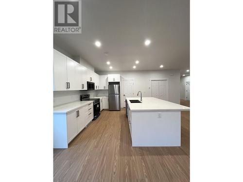 4022 Thomas Street, Terrace, BC - Indoor Photo Showing Kitchen