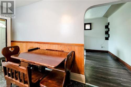 39 Weir Street S, Hamilton, ON - Indoor Photo Showing Dining Room