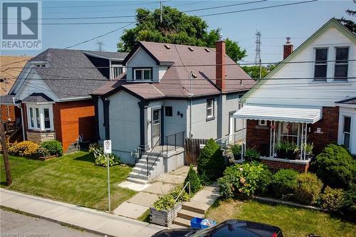 39 Weir Street S, Hamilton, ON - Outdoor