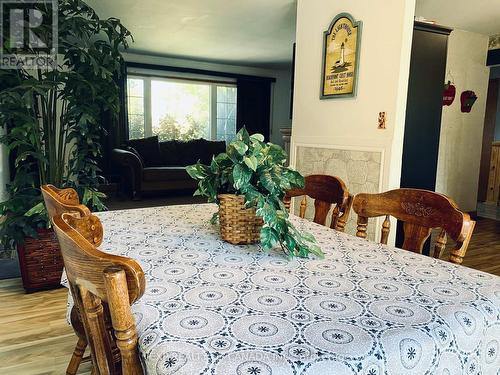 820 Denise Street, Timmins, ON - Indoor Photo Showing Dining Room