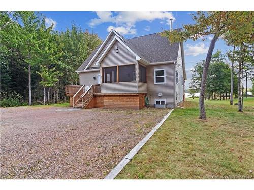 1276 Cox Point Rd, Cumberland Bay, NB 