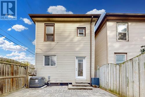 521 Hughson Street N, Hamilton, ON - Outdoor With Exterior