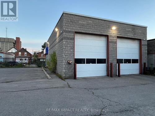 78 Bond Street W, Oshawa (O'Neill), ON 