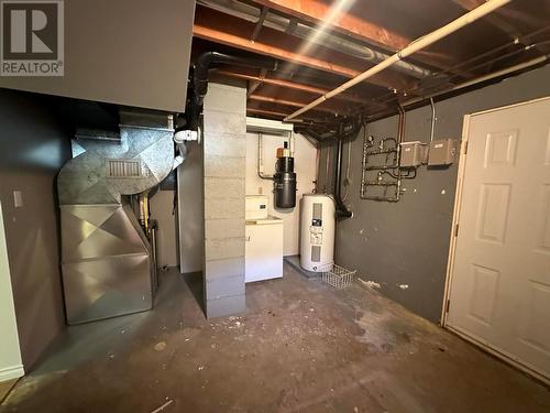 118 Weeks Road, Genelle, BC - Indoor Photo Showing Basement