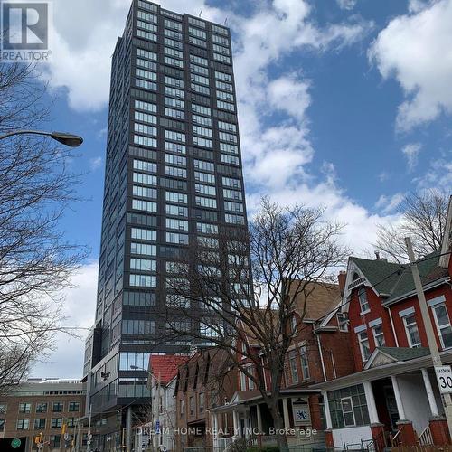 3007 - 203 College Street, Toronto, ON - Outdoor With Facade