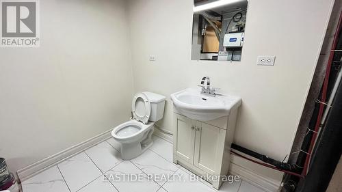 17 Lucas Lane, Ajax, ON - Indoor Photo Showing Bathroom