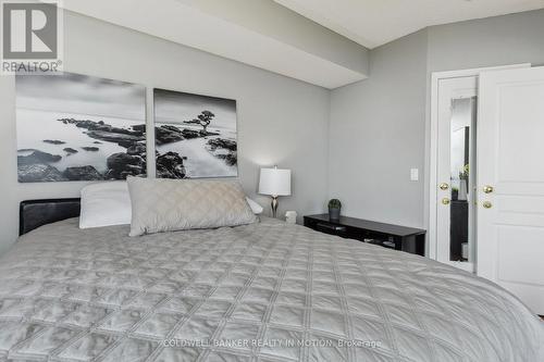 1208 - 2240 Lake Shore Boulevard, Toronto, ON - Indoor Photo Showing Bedroom