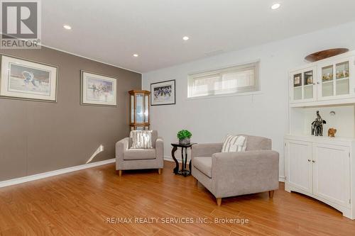 32 Simmons Boulevard, Brampton, ON - Indoor