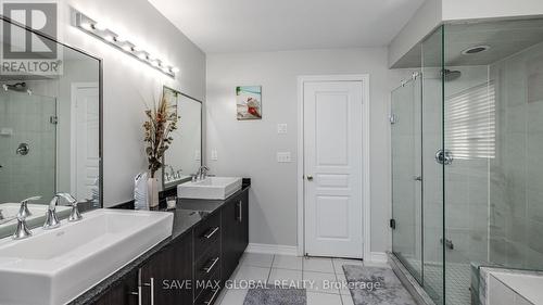 46 Goldsboro Road, Brampton, ON - Indoor Photo Showing Bathroom