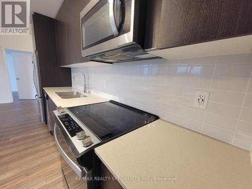 1908 - 55 Duke Street N, Kitchener, ON - Indoor Photo Showing Kitchen With Double Sink