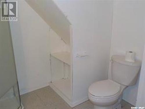 413 Idylwyld Drive N, Saskatoon, SK - Indoor Photo Showing Bathroom