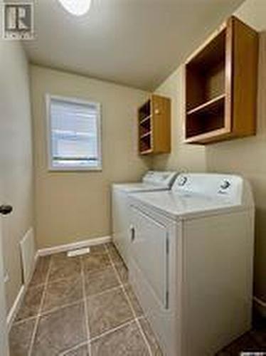 336 T Avenue S, Saskatoon, SK - Indoor Photo Showing Laundry Room