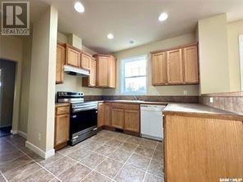 336 T Avenue S, Saskatoon, SK - Indoor Photo Showing Kitchen