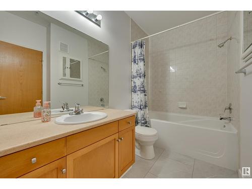 #234 10023 110 St Nw, Edmonton, AB - Indoor Photo Showing Bathroom