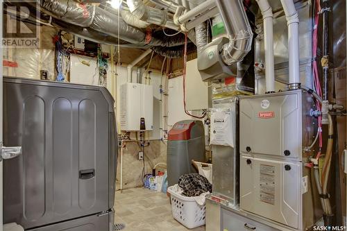 5262 Aviator Crescent, Regina, SK - Indoor Photo Showing Basement