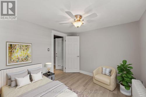 42 Centre Street N, Brampton, ON - Indoor Photo Showing Bedroom