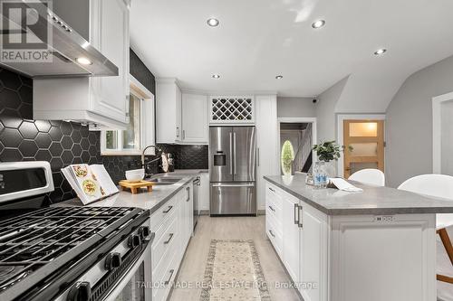 42 Centre Street N, Brampton, ON - Indoor Photo Showing Kitchen With Stainless Steel Kitchen With Double Sink